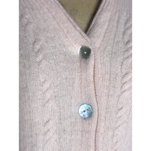 1980-90s Victoria Jones Pink LAMBSWOOL ANGORA Blend CARDIGAN W/Shell Buttons S-M - Picture 5 of 10